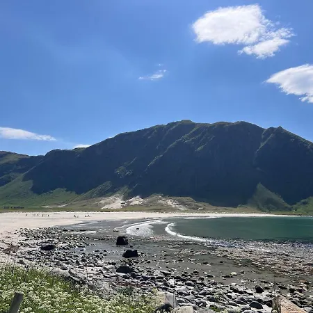 Stor Og Ny Med Fjordutsikt *